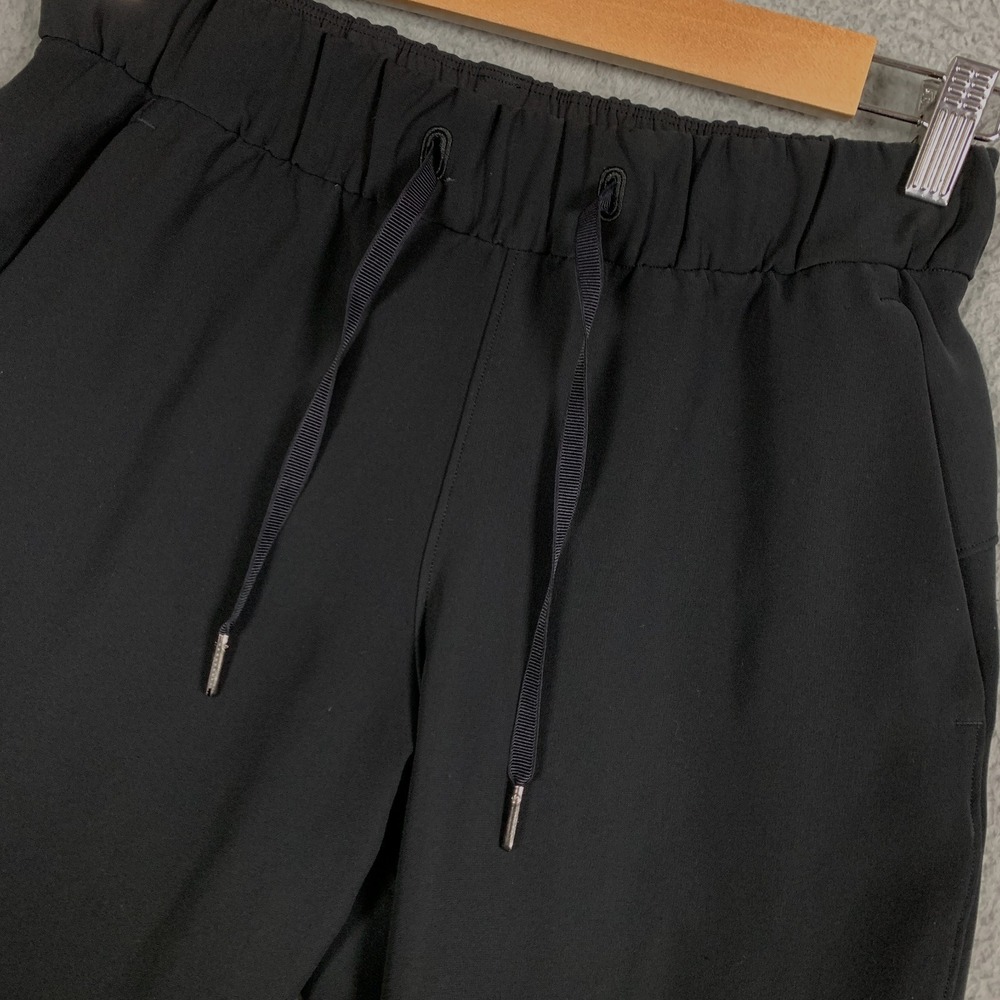 Lululemon On The Fly Pant Womens 4 Black Woven High Rise Wrinkle Free 7/8 Travel - Picture 3 of 9